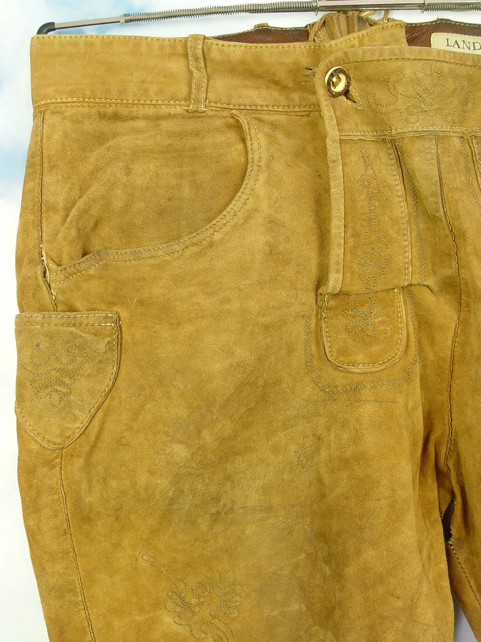 LANDHAUS eingerissene bequeme verspeckte kurze Stickerei Lederhose Gr.54/56