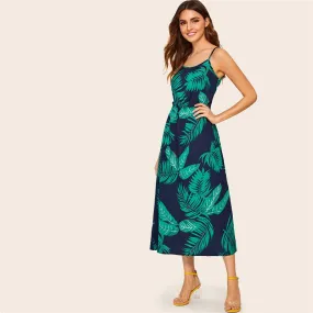 Sommerkleid mit Palmen-Druck und Spaghettitrger